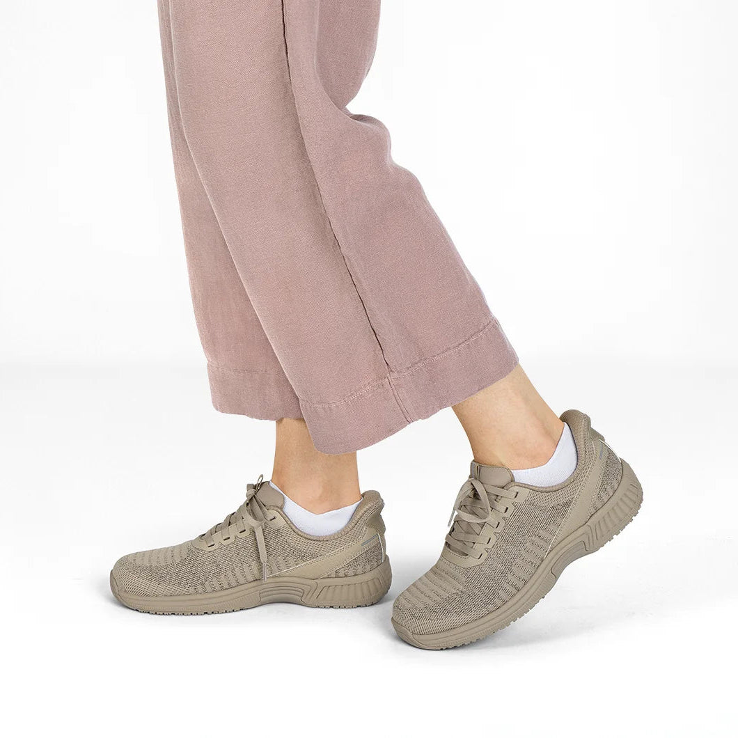 Women's Orthopedic Hands-Free Walking Shoes – Slip-On Comfort Sneakers